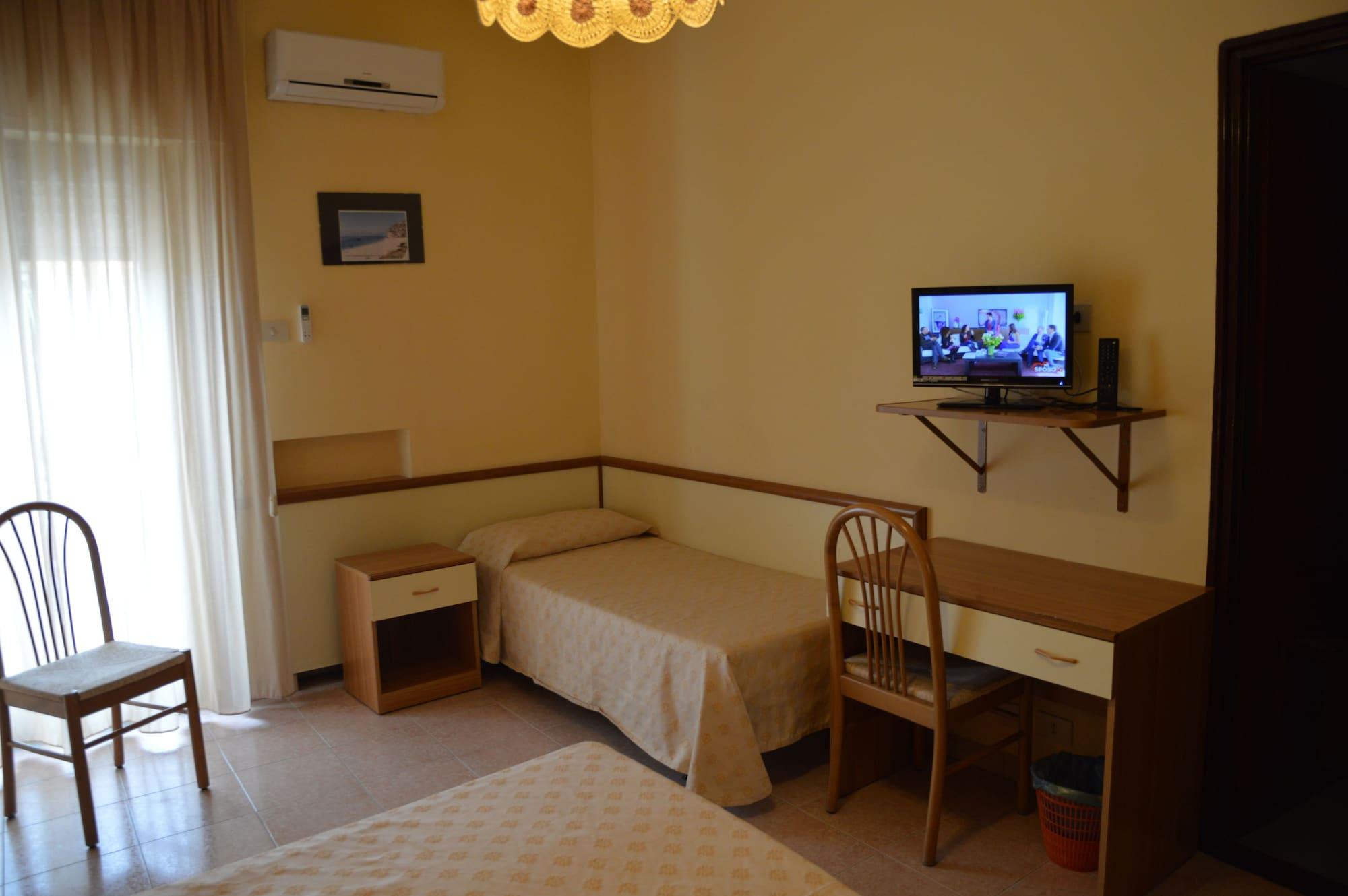 Hotel Virgilio Tropea Zewnętrze zdjęcie