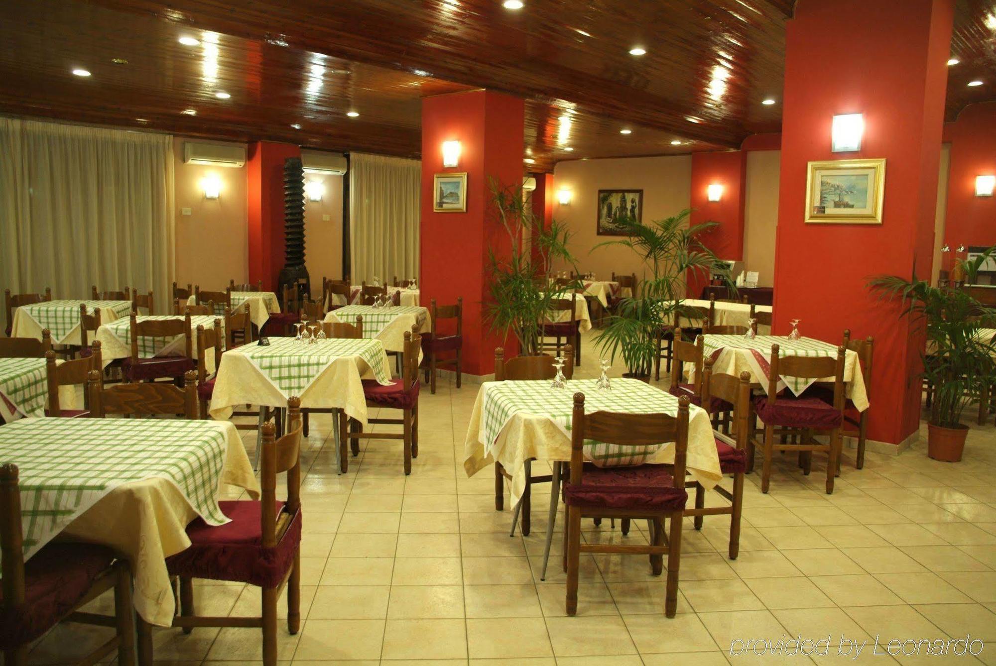 Hotel Virgilio Tropea Restauracja zdjęcie
